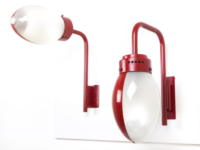 Mod. 141 and mod. 3052 wall lights for Arteluce