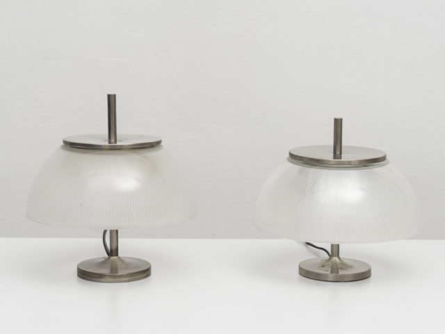 Pair of “Alfetta” table lamps for Artemide