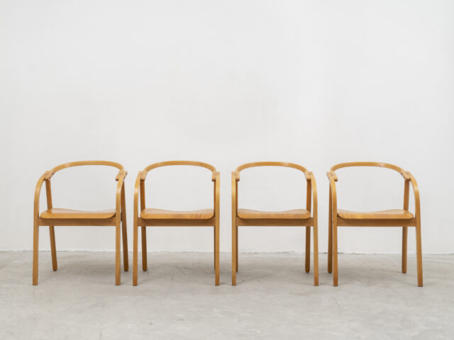 4 “Otto” armchairs for Ibis, 1981