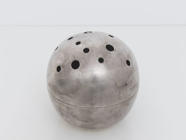 “Mars” flower vase for Christofle Gallia