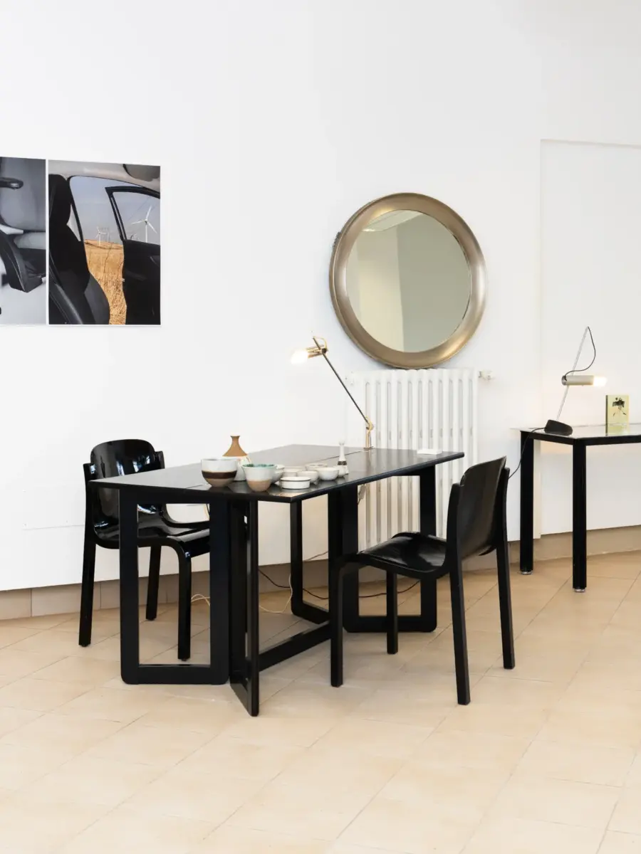 art biennale 2026 1+1 gallery temporary showroom at zattere, black offredi table with black tisettanta chairs