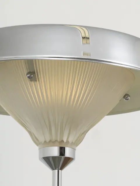 detail of ribbed pressed glass diffuser, bbpr ro table lamp, artemide 1963 