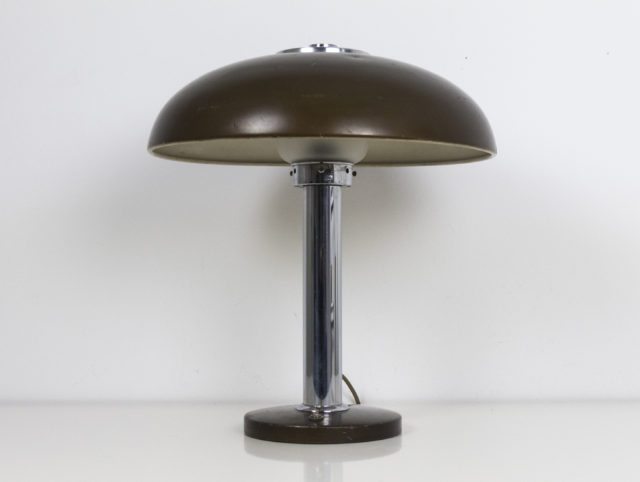 Model 546 table lamp for Ugo Pollice