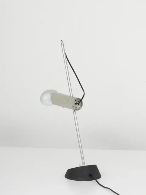 sarfatti 566 arteluce 1960s table lamp, free sliding socket, cornalux bulb, original edition 